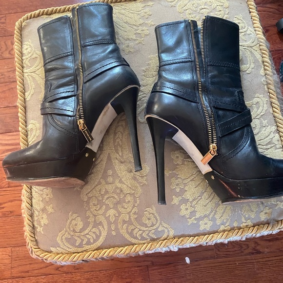 Michael Kors platform boots - Picture 8 of 8